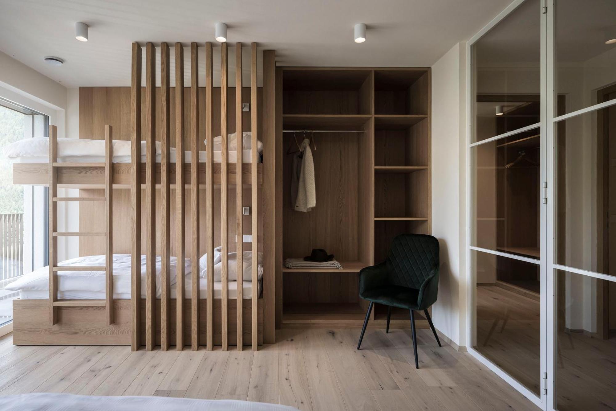 Astor Apartments Olang Экстерьер фото