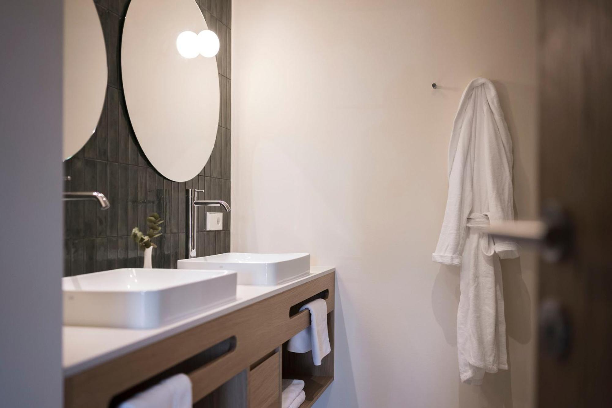 Astor Apartments Olang Экстерьер фото