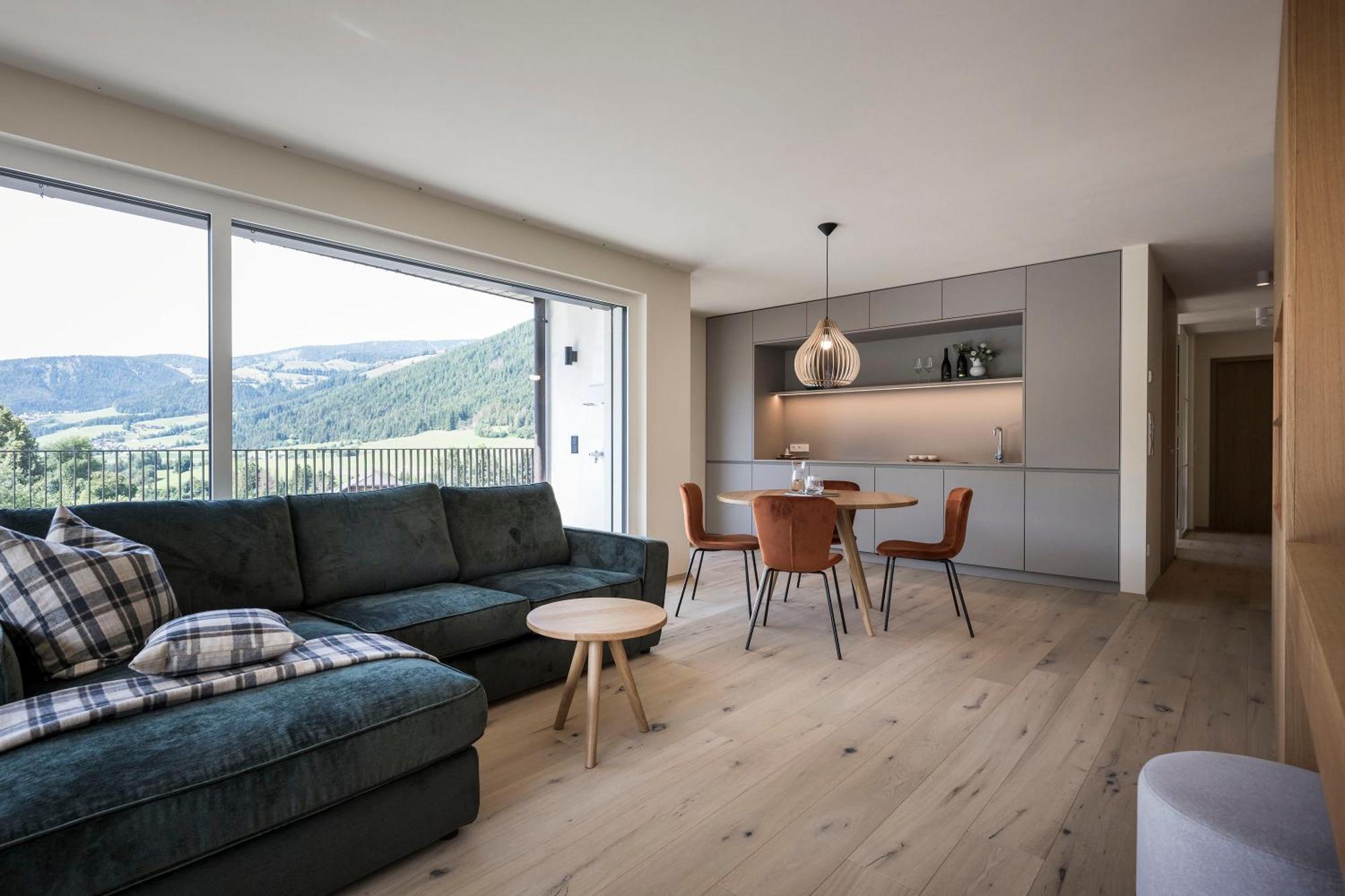 Astor Apartments Olang Экстерьер фото