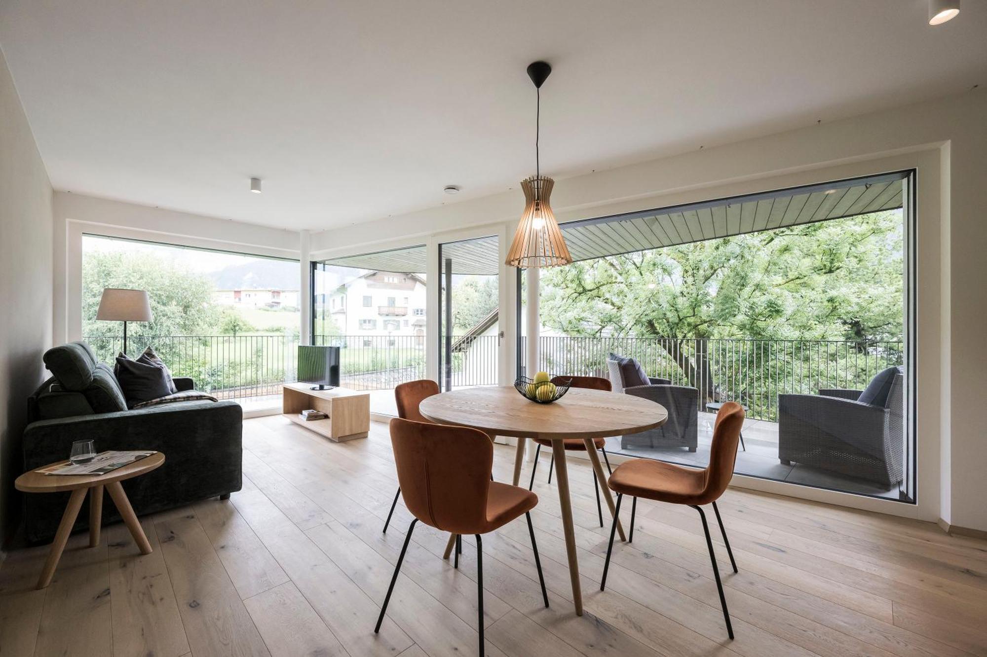 Astor Apartments Olang Экстерьер фото